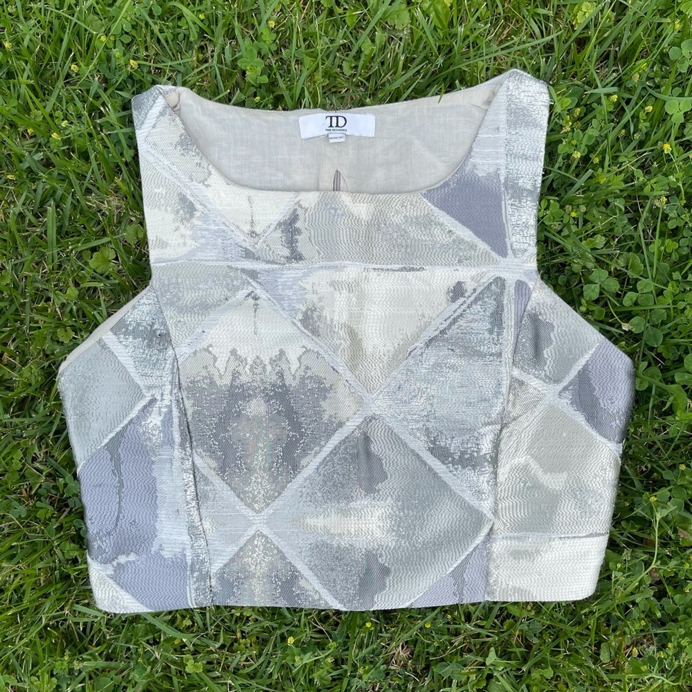 True Decadence cropped tank